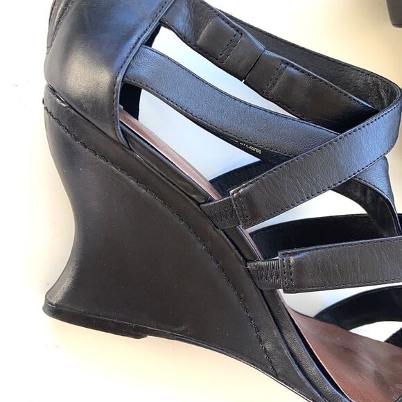 EUC Elizabeth and James leather wedge sandals - Picture 3 of 8